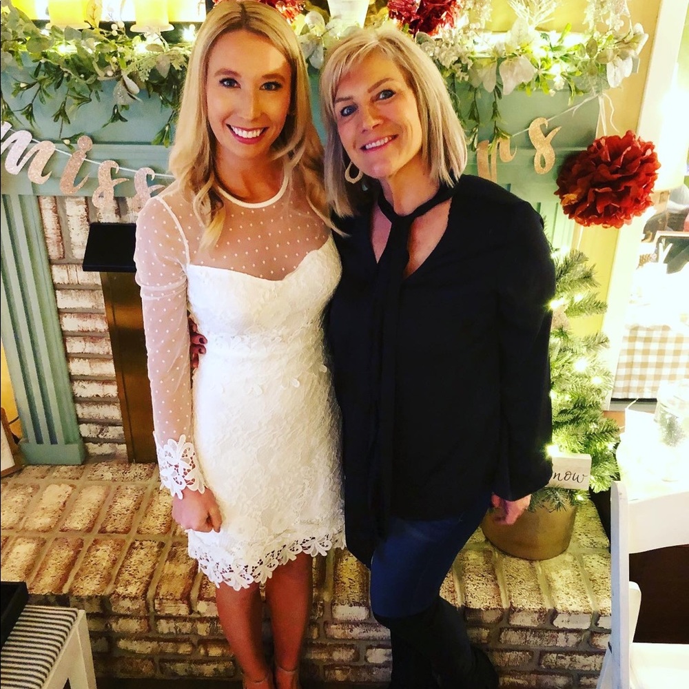 Lulus white dress